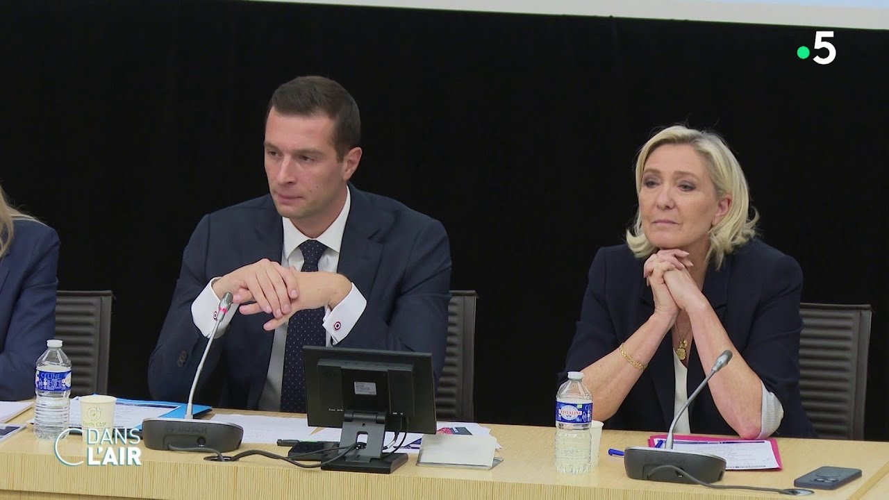 Le RN en ordre de bataille - Reportage #cdanslair 20.09.2024