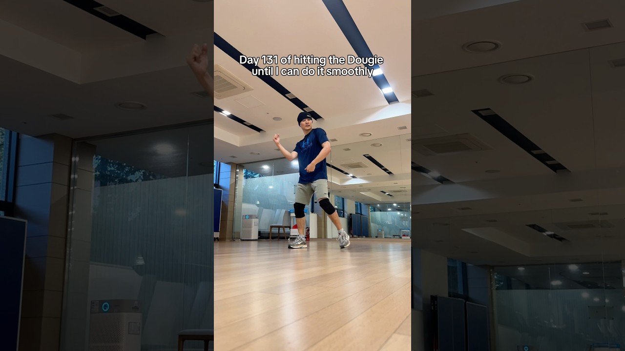 Day 131: The news need an update #dance #dougie #challenge