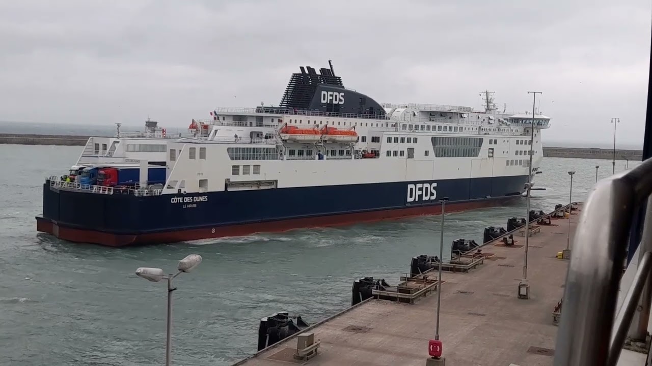 2025 07 05 COTE DES DUNES ARRIVING IN DOVER