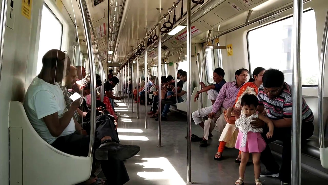 Delhi Metro : Red line Towards Inderlok station