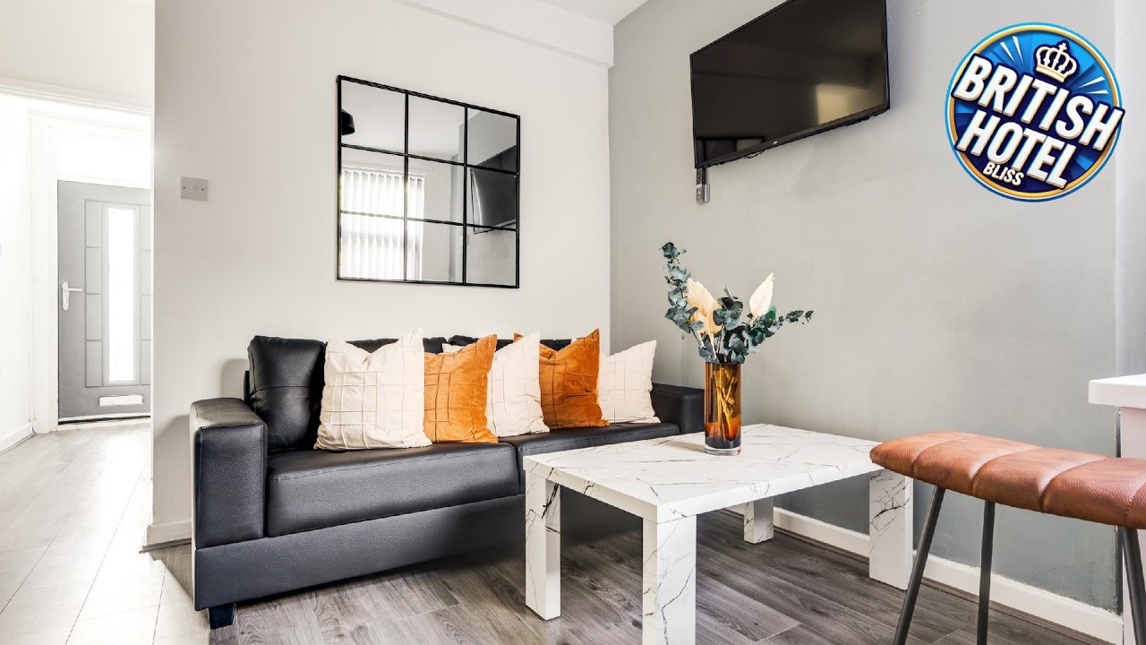 Vichy - Strathcona Suites, 3 beds houses in Wavertree | Liverpool, United Kingdom | Hotel Review ⭐