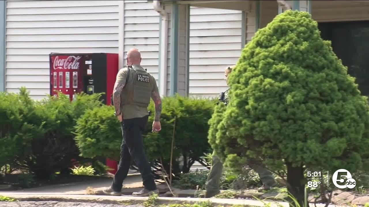 7-year-old boy dies after being shot inside Stark County hotel room, father arrested