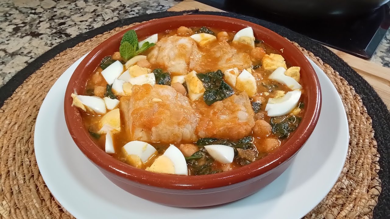 POTAJE DE GARBANZOS CON ESPINACAS Y BACALAO un guiso delicioso muy fácil de hacer que te encantara 😋