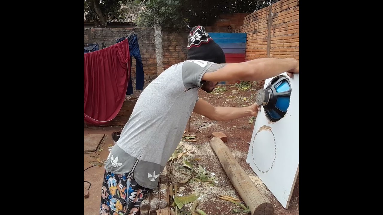 fazendo meu som caseiro Bob com madeira de guarda roupa top #