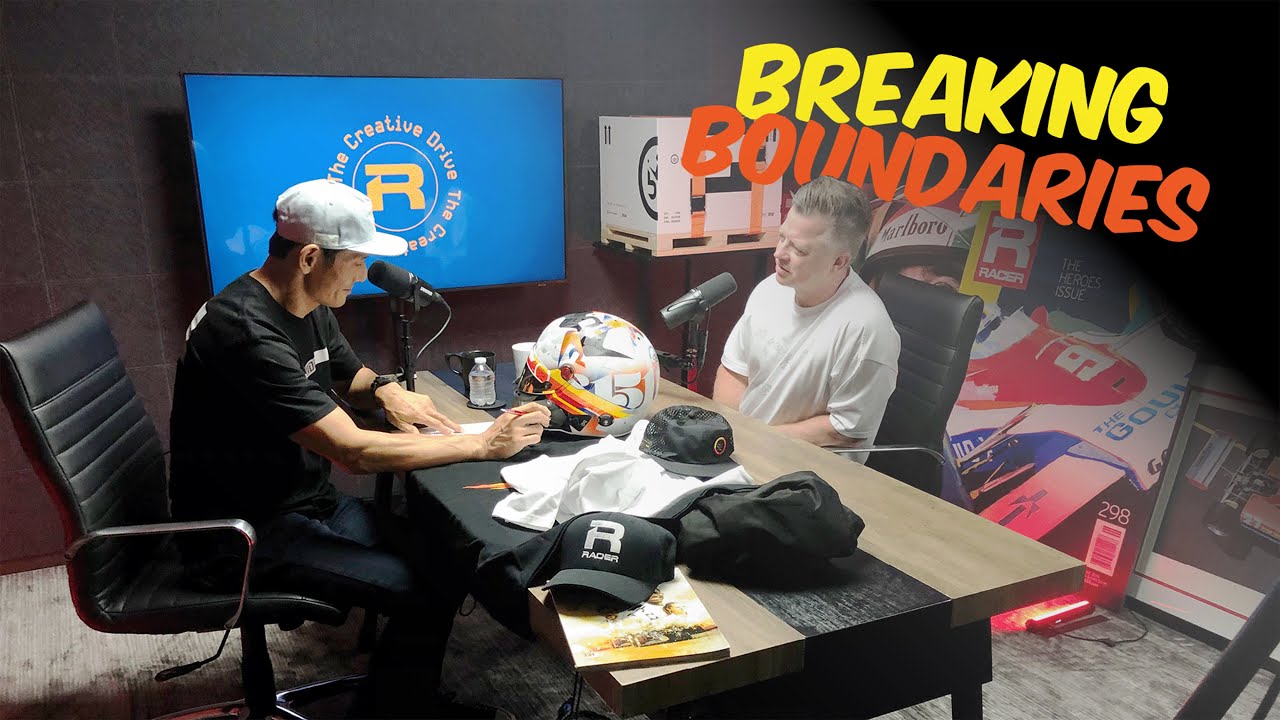 Brett King&rsquo;s Canvas Project Art Racing Helmet - The Creative Drive