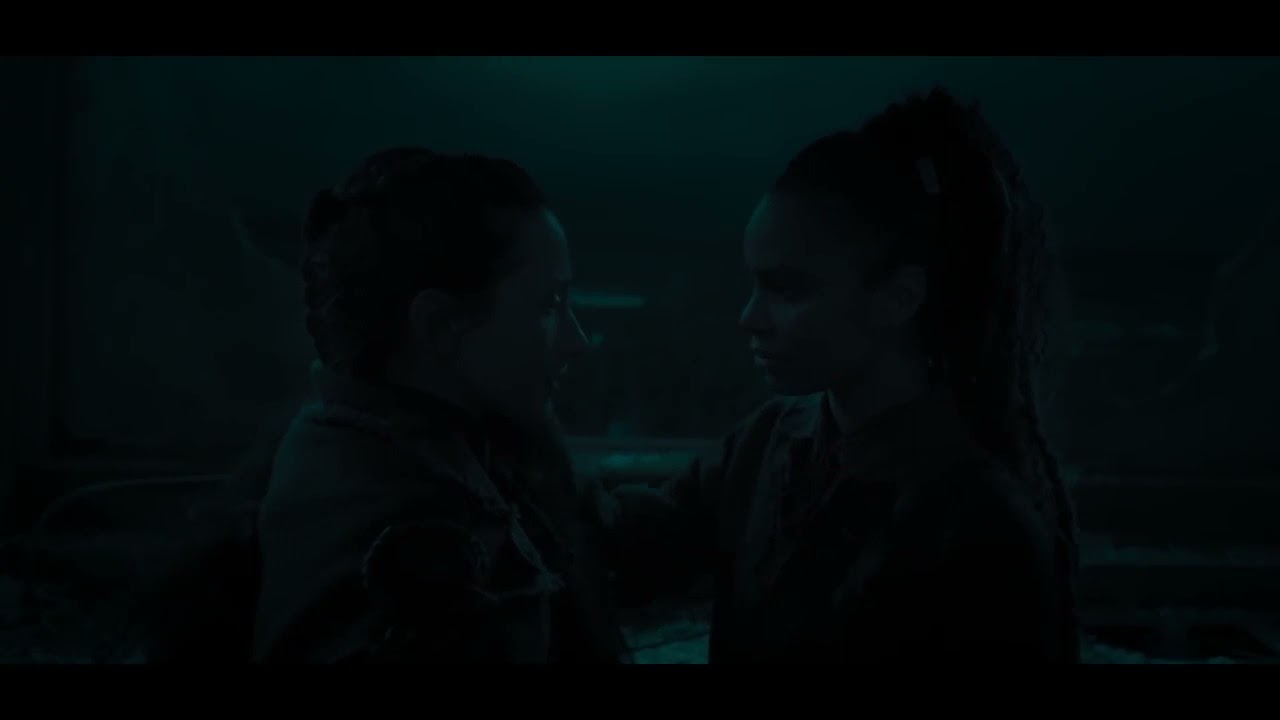 See 2x06 / Kissing Scenes — Haniwa and Wren (Nesta Cooper and Eden Epstein)