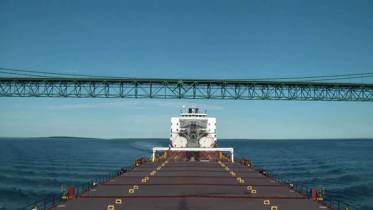 Great Lakes Sailing - Straits of Mackinac