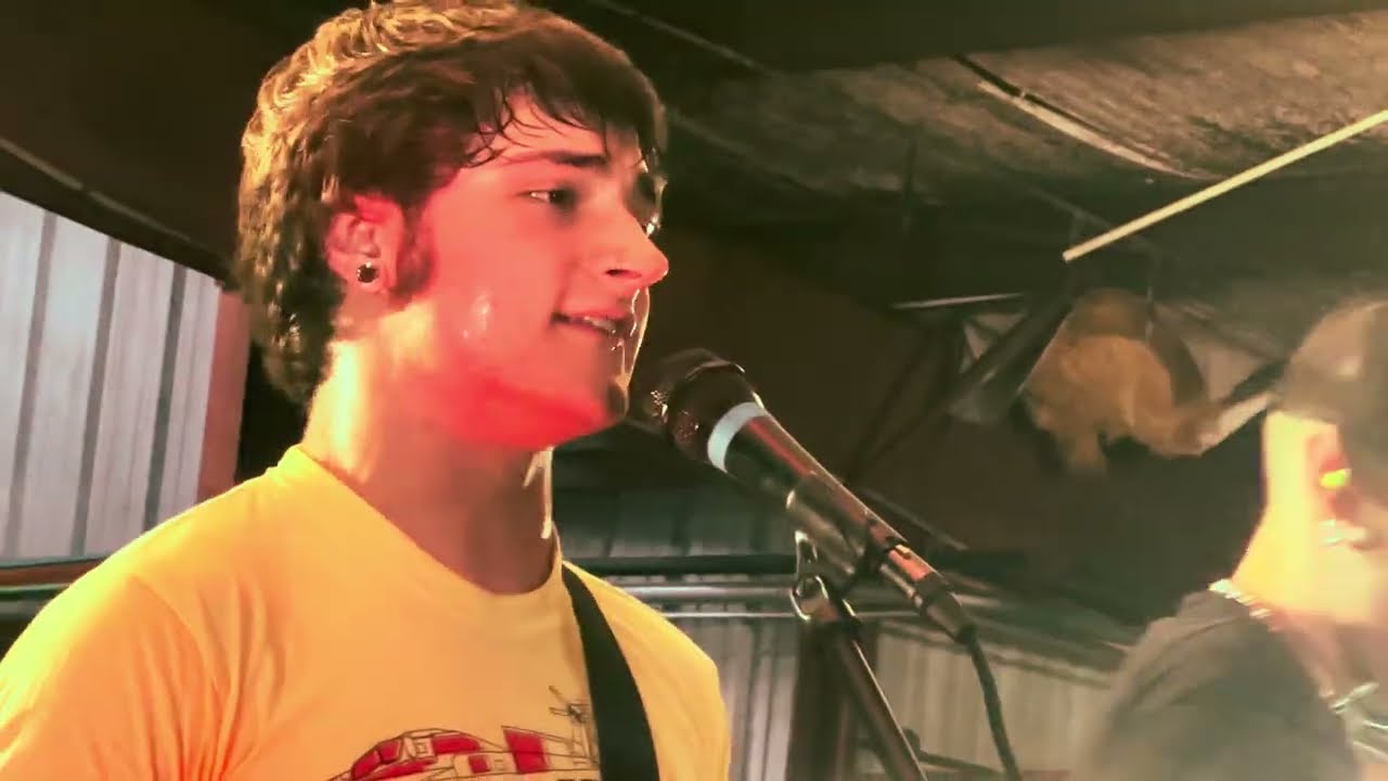 Rosasharin - Evangeline (Keep The Windows Rolled Up) (Live at Brash Brewing, Houston TX) (12/6/2025)
