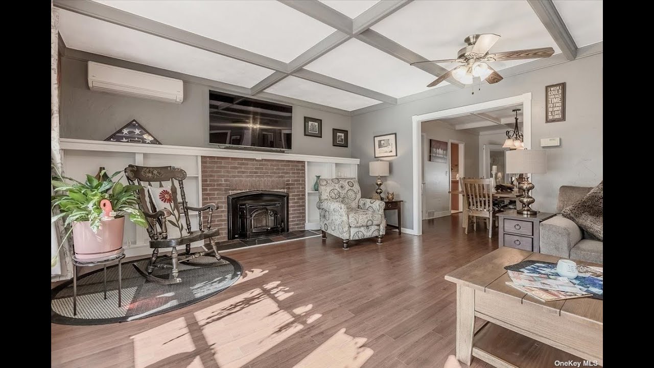 Long Island Real Estate For Sale - Video Tour of 139 Division Ave, Blue Point, NY
