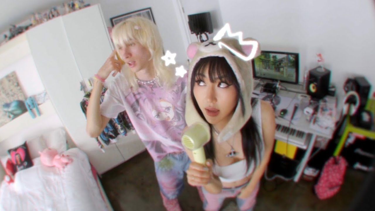 CAM GIRL - Blame It On Me feat. sennoh (Official Music Video)