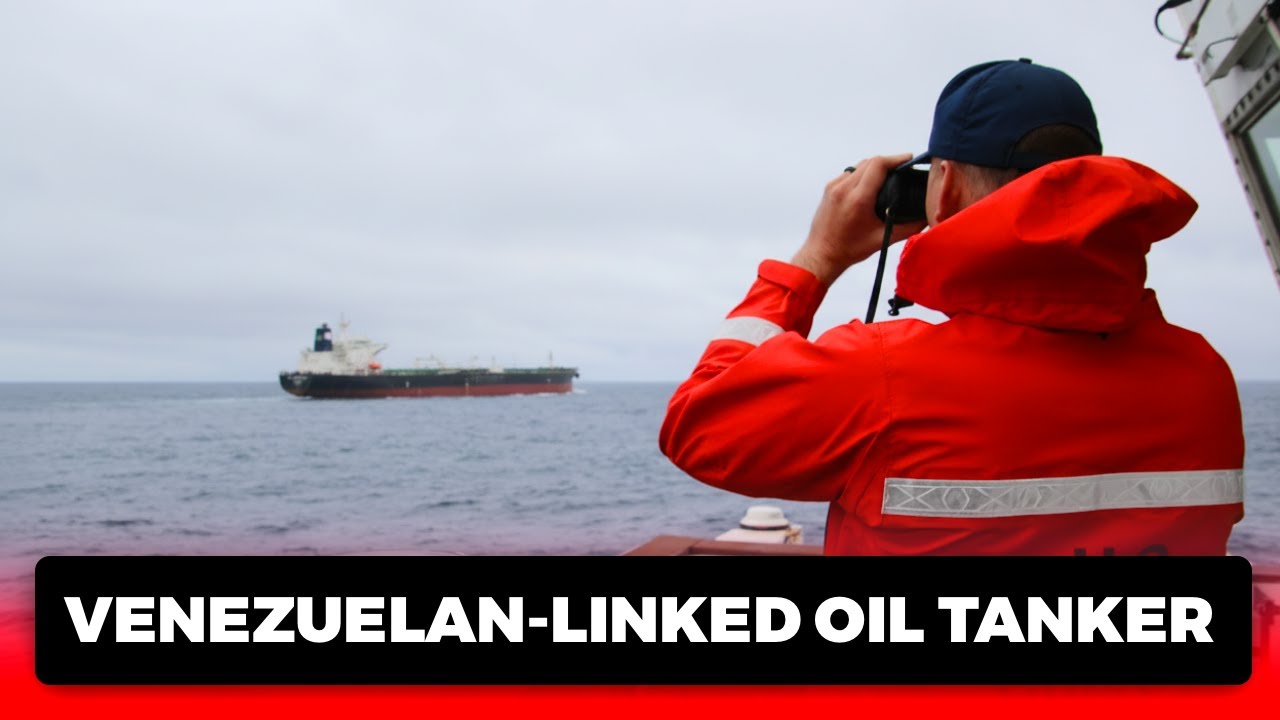 В ходе операции в Карибском море американские военные захватили нефтяной танкер, связанный с Вене...
