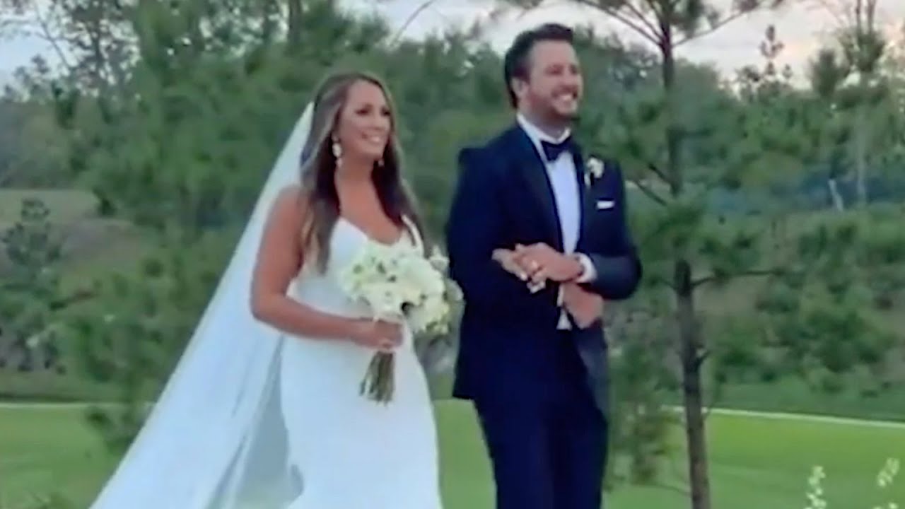 Luke Bryan Fans Noticed One Tiny Detail About His Niece's Wedding + It’s Everything