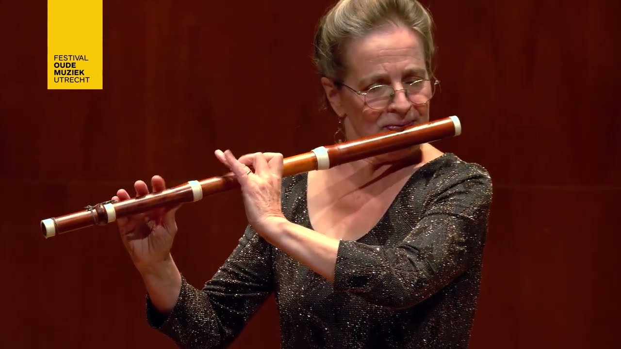 Rachel Brown - Traverso Goes Solo