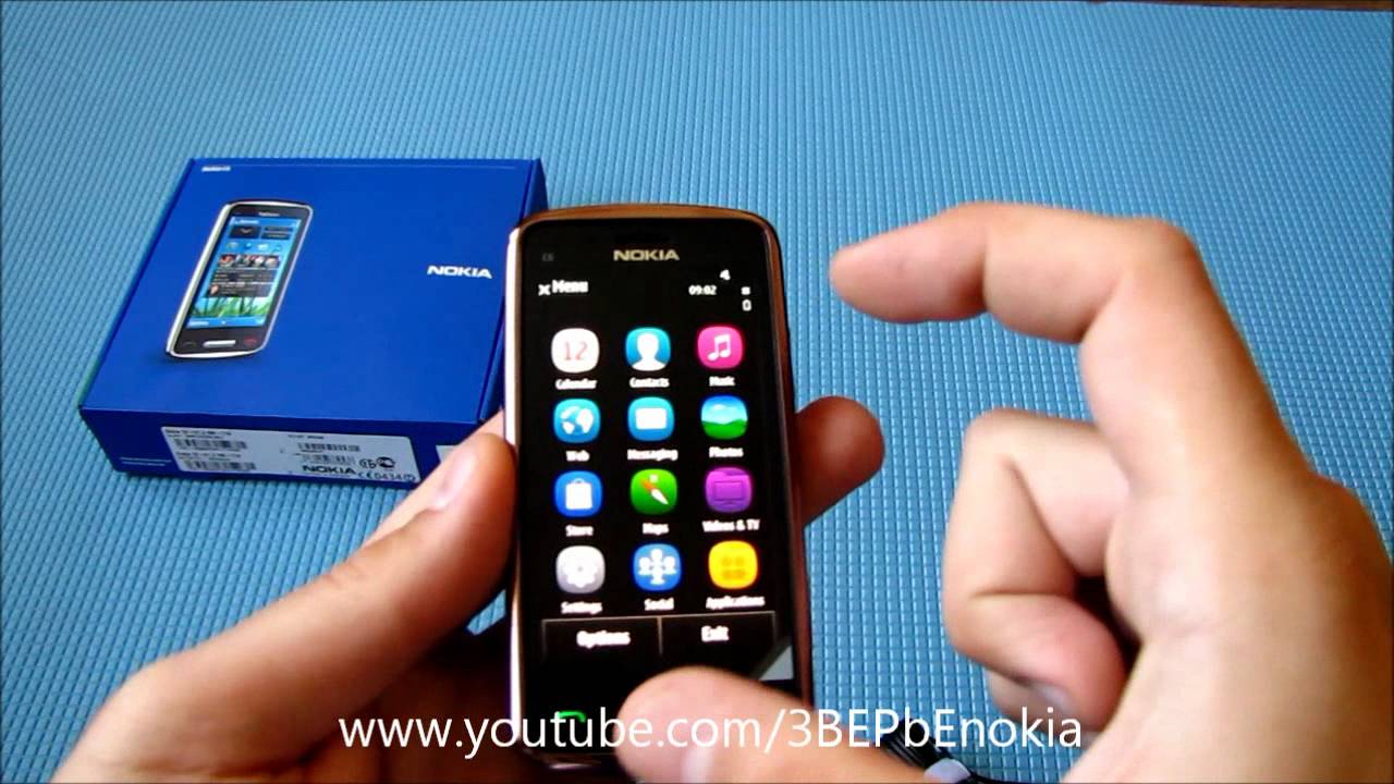 Обзор Nokia C6-01 Brown