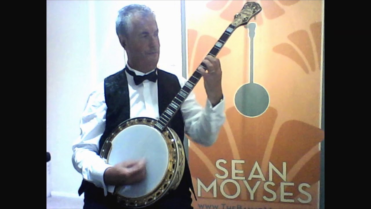 Sean Moyses (The Banjo Man) performs The Entertainer on Plectrum Banjo