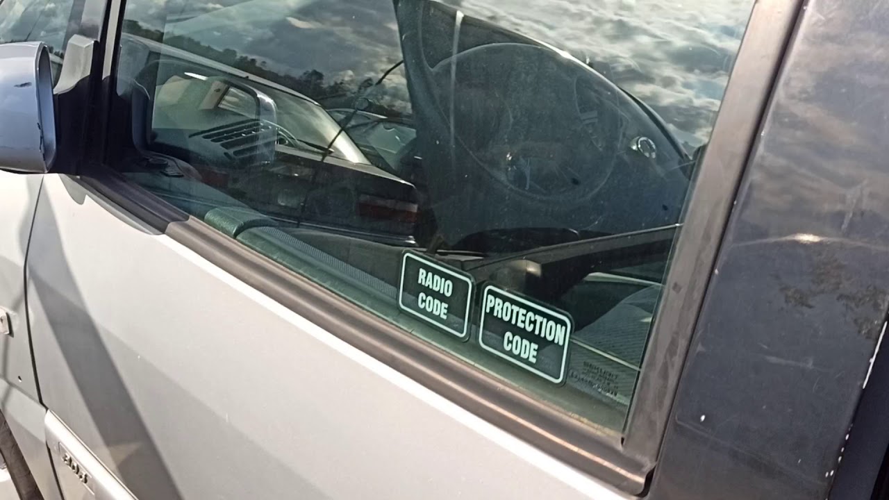 B728 Peugeot 806