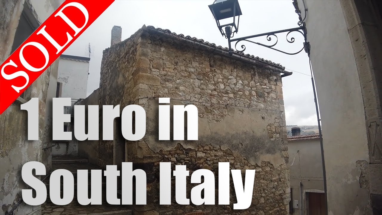 Cheap 1 euro homes in ancient Italian village Zungoli