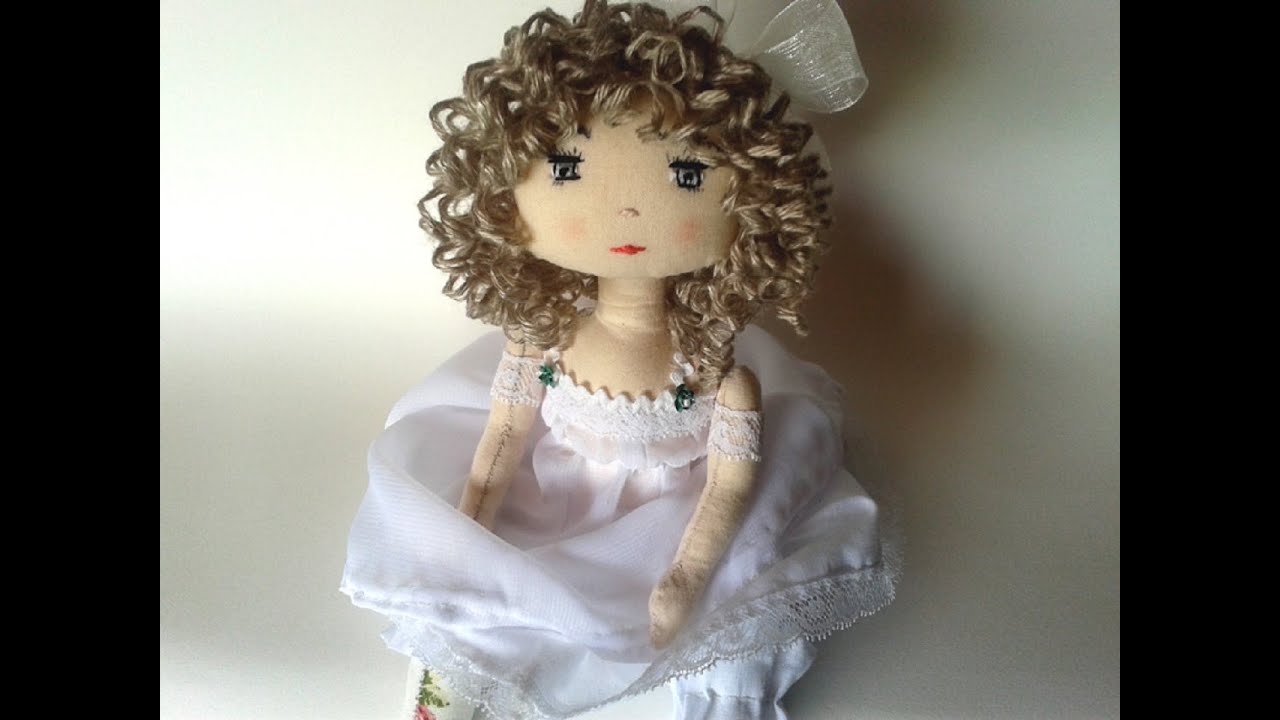 Patron poupée chiffon : Boucler les cheveux