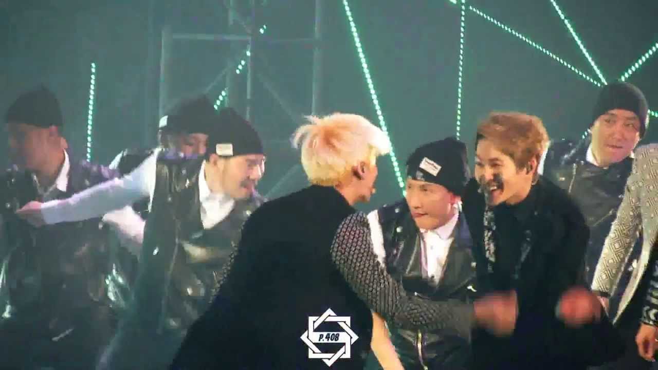 140308 SHINee world3 in Seoul - Hitchhiking 히치하이킹 Ver.JONGHYUN