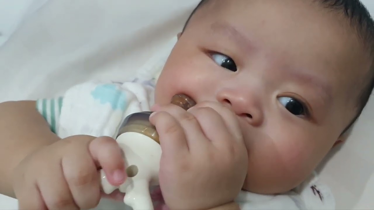 lotus seed porridge and grilled salmon #complementaryfeeding #babyfood #ytangan #cutebaby #baby #ivf