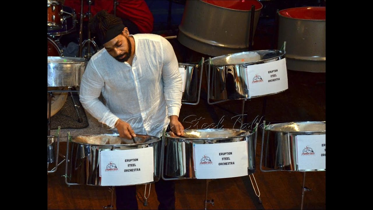 Keyboardist and panist  extraordinaire  Khuent Rose performs at 
