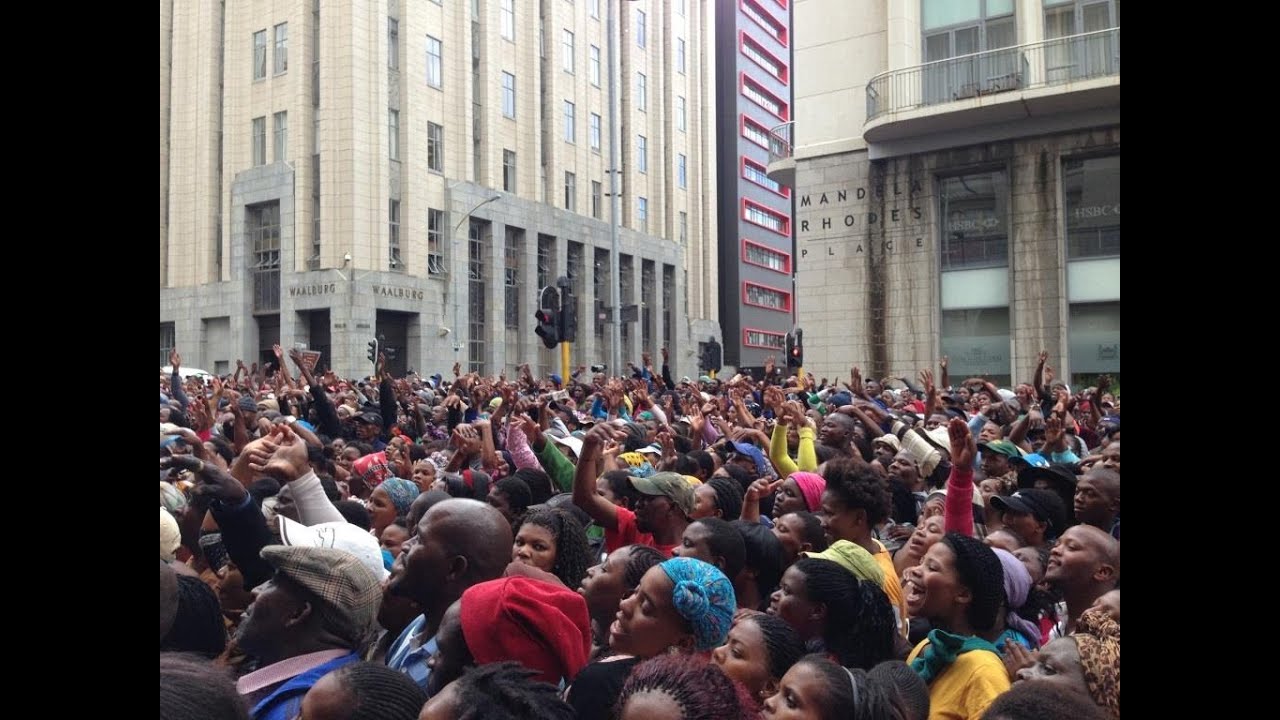 Cape Town protests turn violent