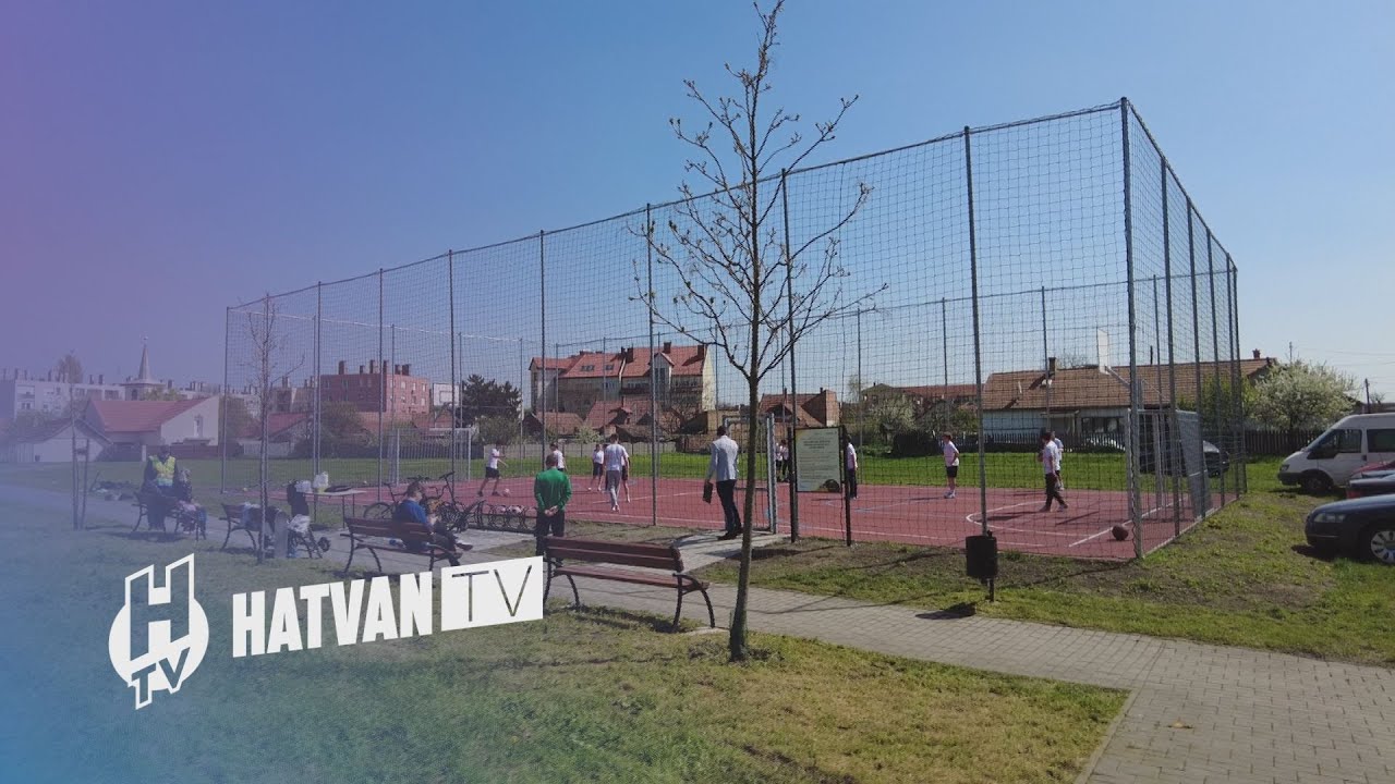 Multifunkcionális sportpálya a Sárkányközben