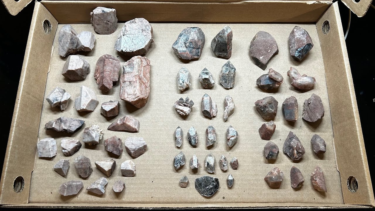 Reading a Ridgeline Pegmatite in Colorado Front Range | Exploratory Prospecting