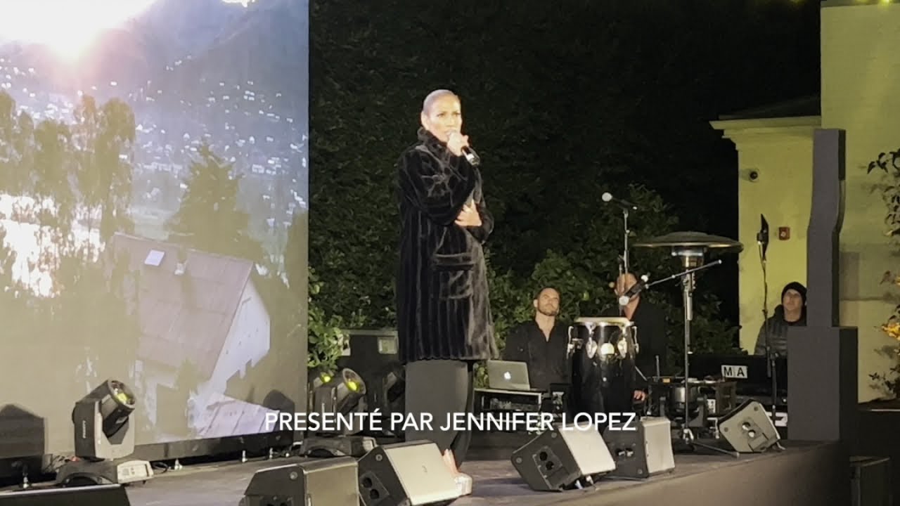 Innoss'B - en show privé à Beverly Hills - avec Jennifer Lopez, Matt Damon