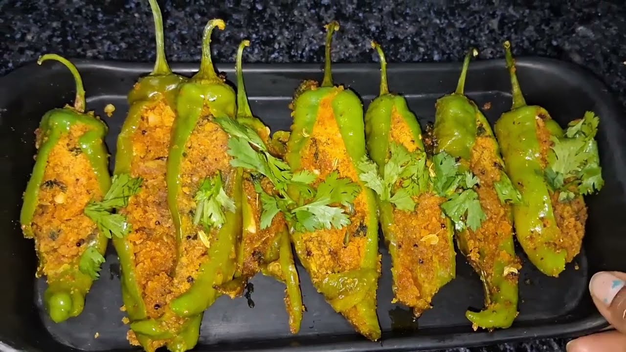 बेसन भरवा मिर्ची //Beshan Bharava Mirchi Recepe 