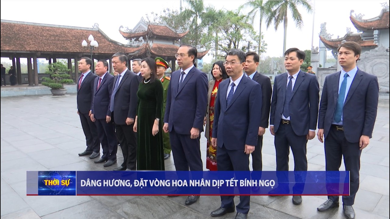 Dâng hương, đặt vòng hoa nhân dịp Tết Bính Ngọ khu vực Hà Nam