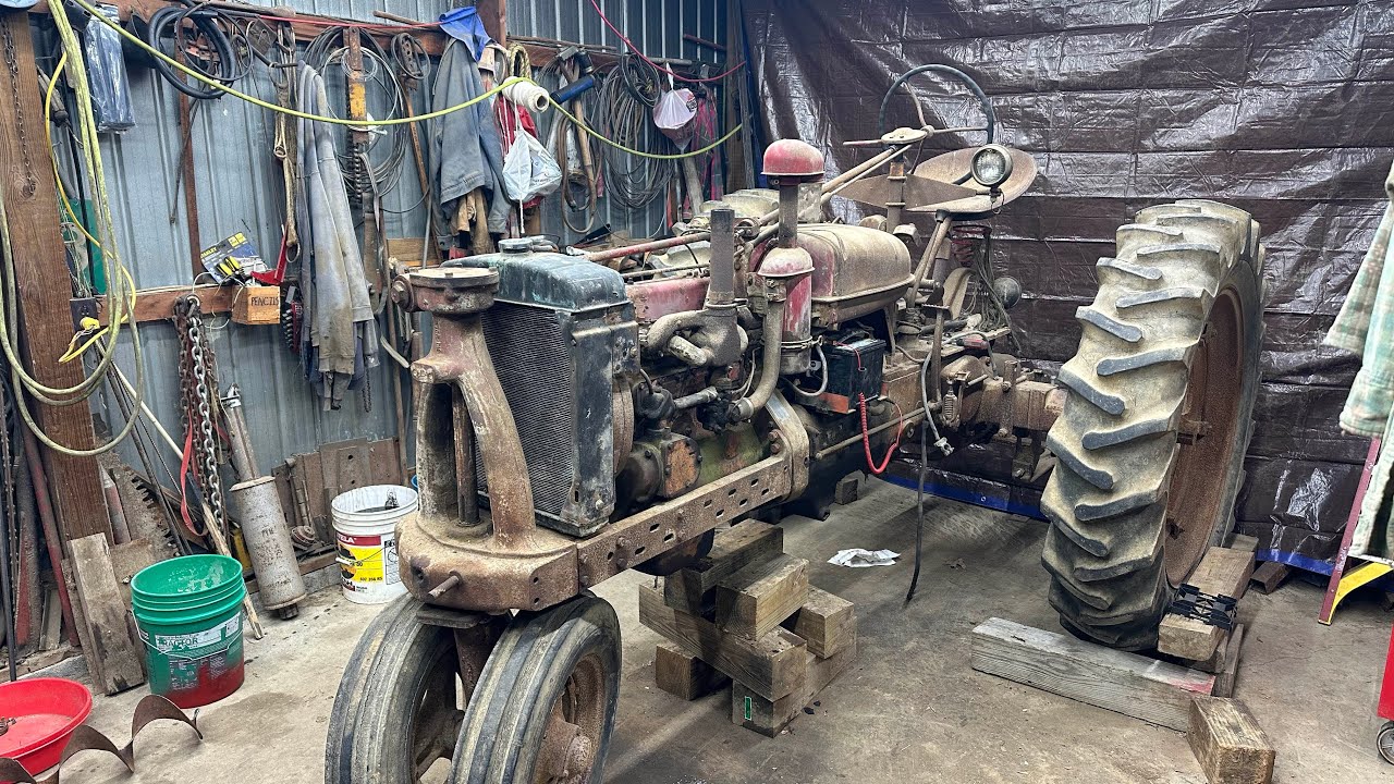 FINISHING UP THE FARMALL H PART 1