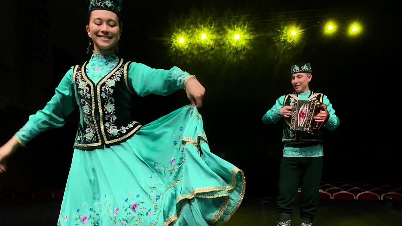 Татарский танец под тальянку