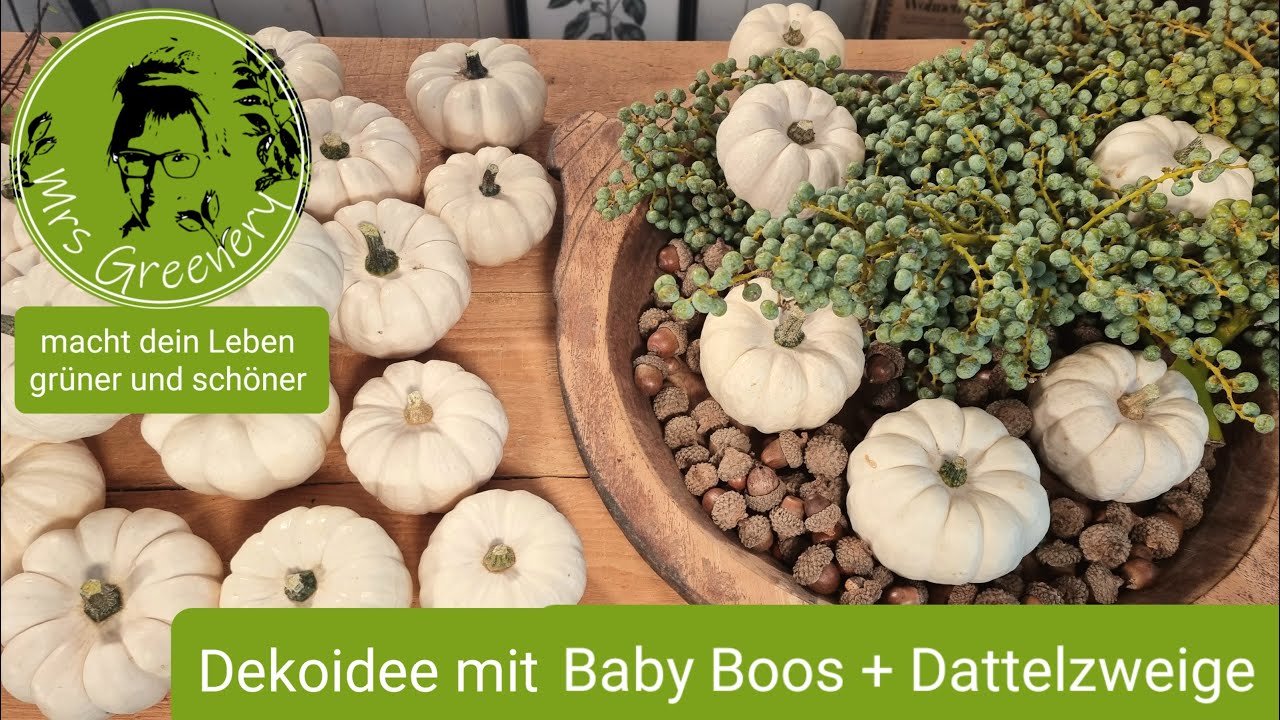 Herbstdeko mit Baby Boos und Dattelzweigen