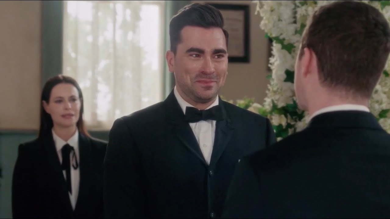 Schitt&rsquo;s Creek Wedding Scene