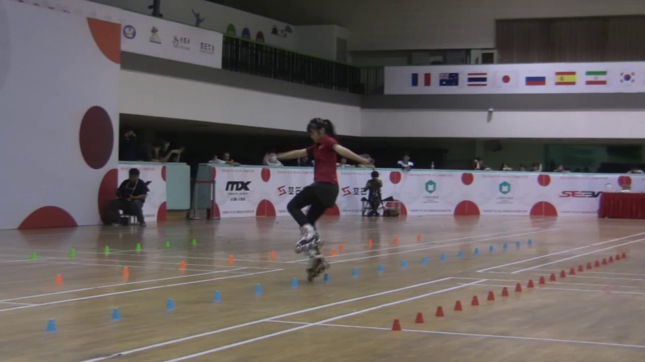 20191117 SSO19 Battle Slalom JRW final Bogdanova - Liu Jia Xin - Zhou Qing Rui - Kuang Ning Xin