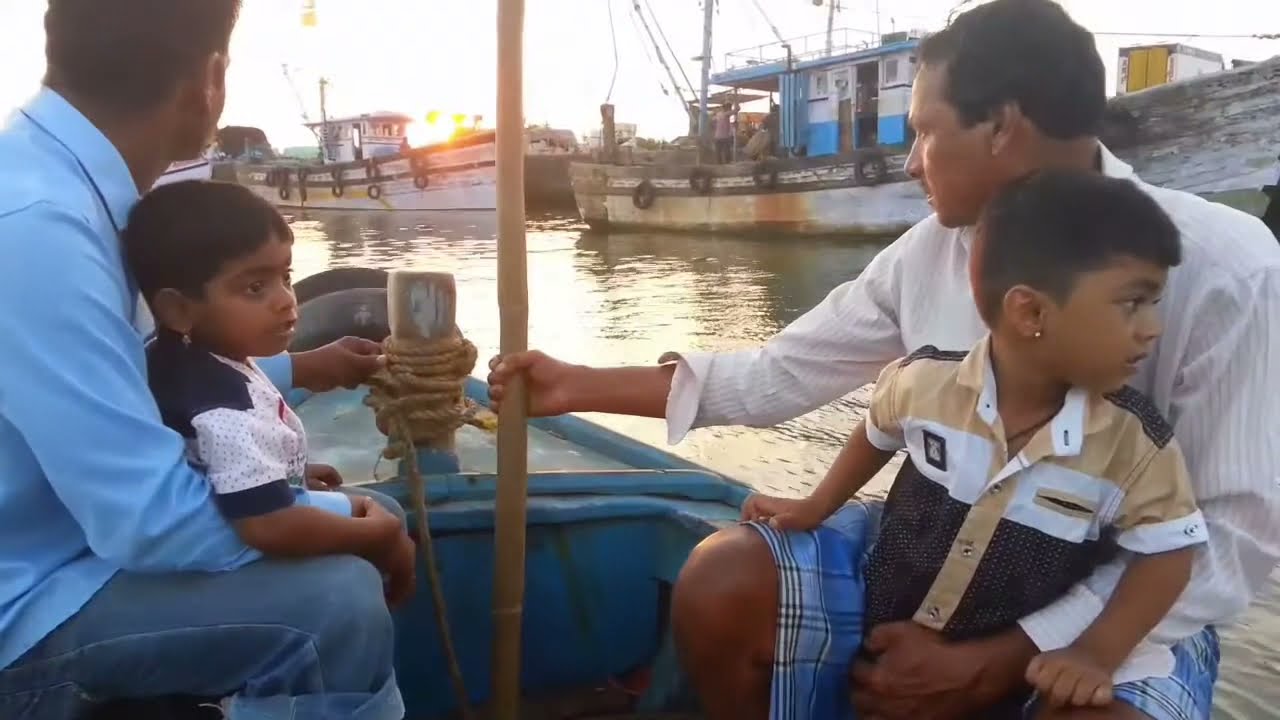 Kundapura - Gangolli Beach Evening Tour | Gangolli Fishing Harbour
