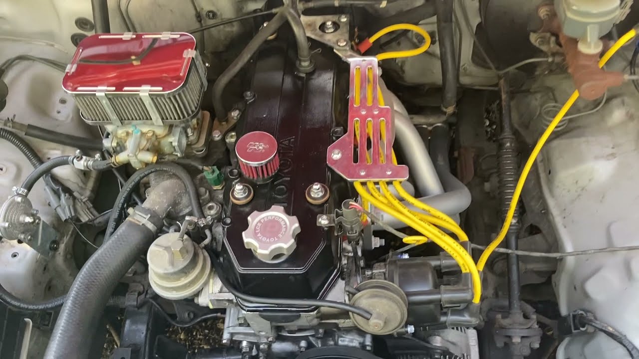 1990 Toyota Pickup Minitruck walk around