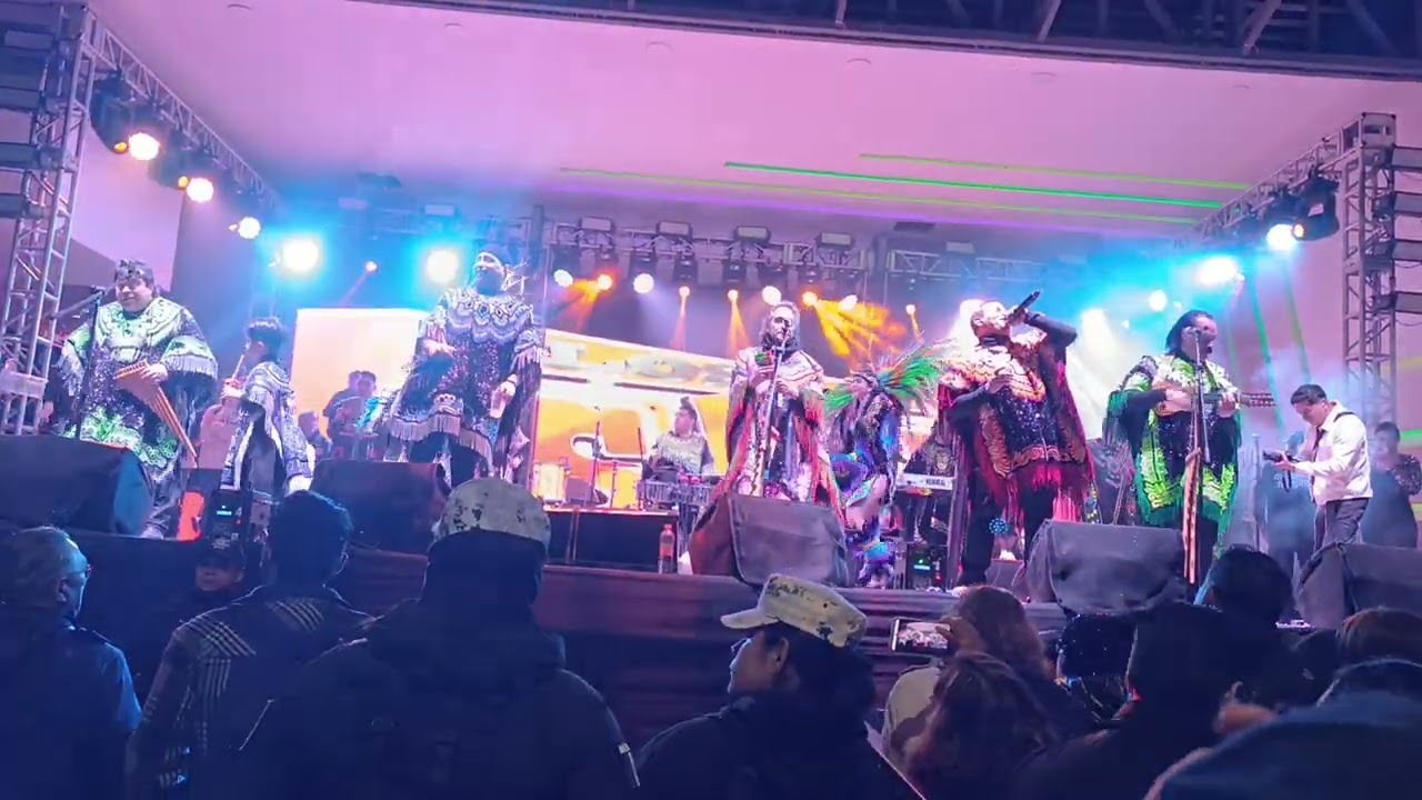 María con los Askis 