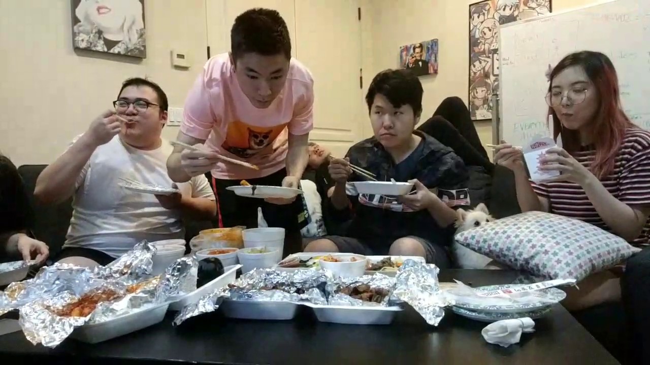 [Archived VoD] 06/15/19 | OfflineTV | Mukbang