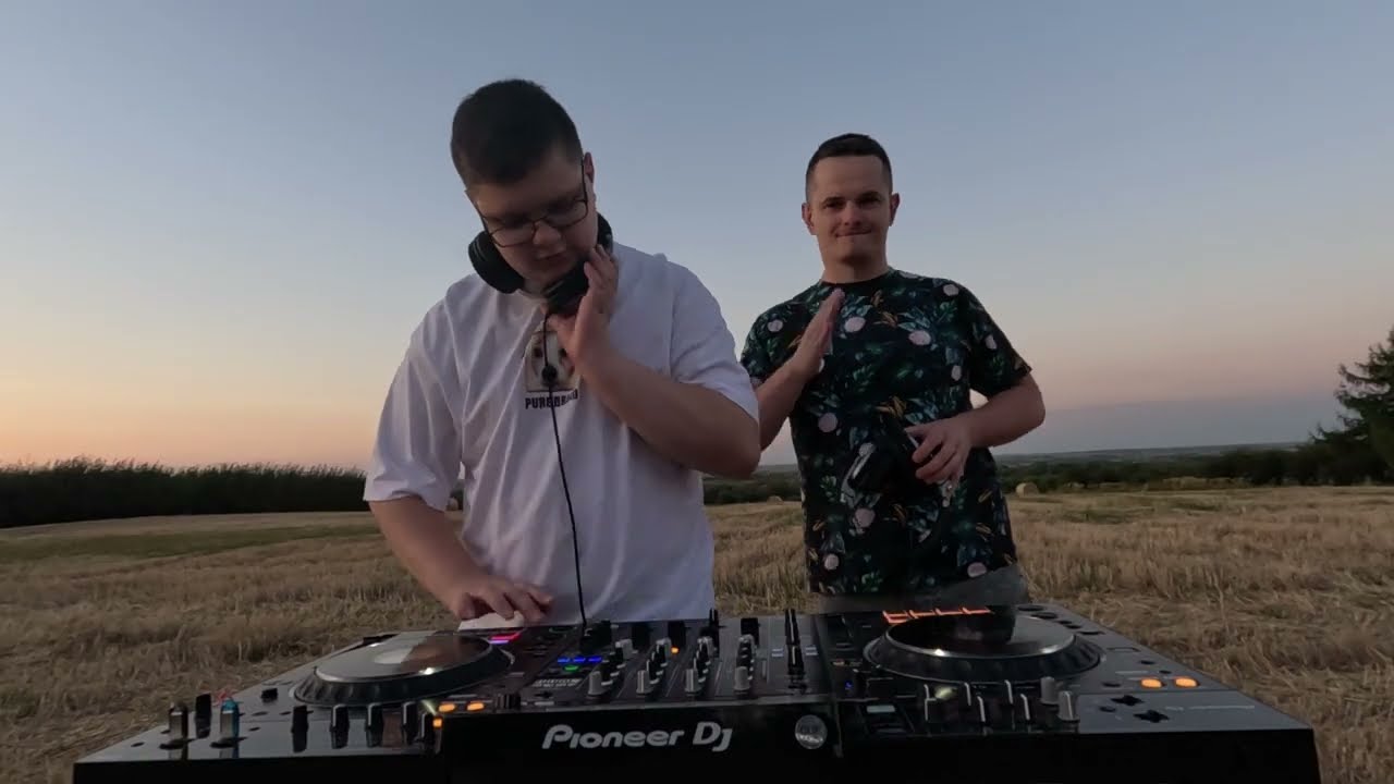 DJ KACPER & KRIZ VAN DEE - ZAKOŃCZENIE WAKACJI 2025 ⛺🔥 (VIDEO MIX 2025)