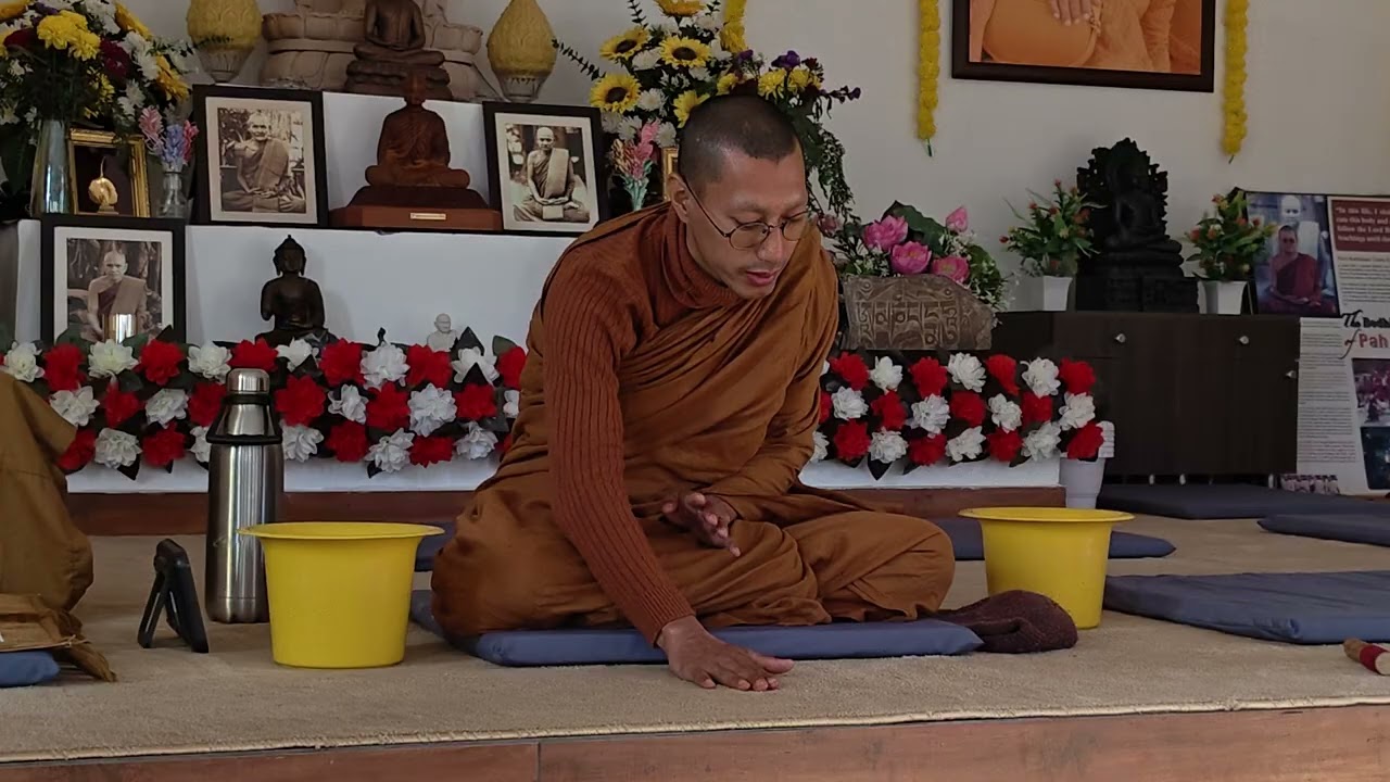 Walking meditation instructions (Hindi & English) -   9 February
