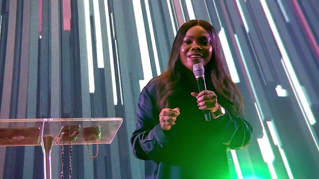 A MUST WATCH TRUTH! - VICTORIA ORENZE AT DWELL CHICAGO #victoriaorenze #gospel #chicago