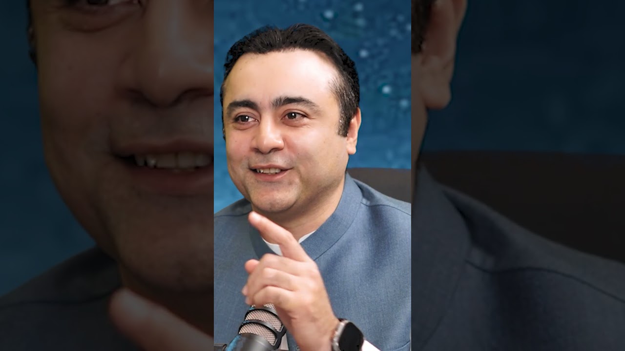 پی ٹی آئی رہنما نے 22 منٹ بعد انٹرویو چھوڑ دیا