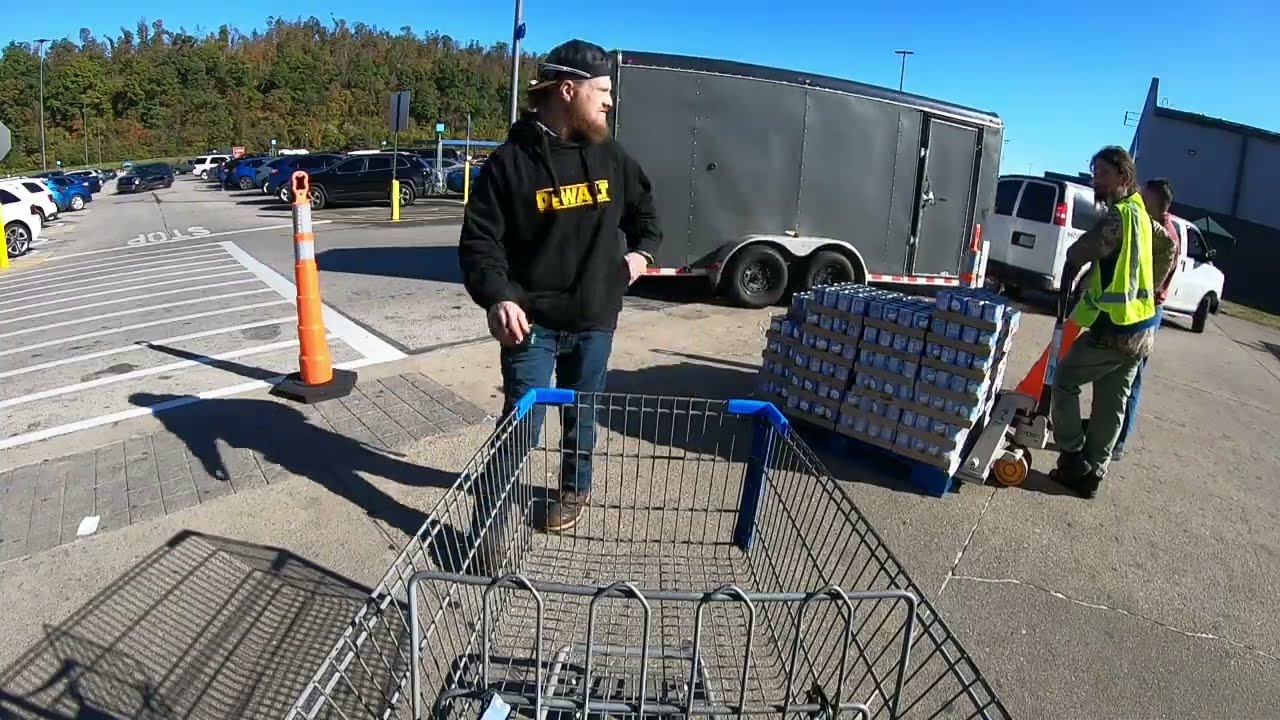 THANKSGIVING25 SHOPPING AT SOUTH POINT, OHIO WAL MART EP05 WITH THE MANGERS HELP!!!