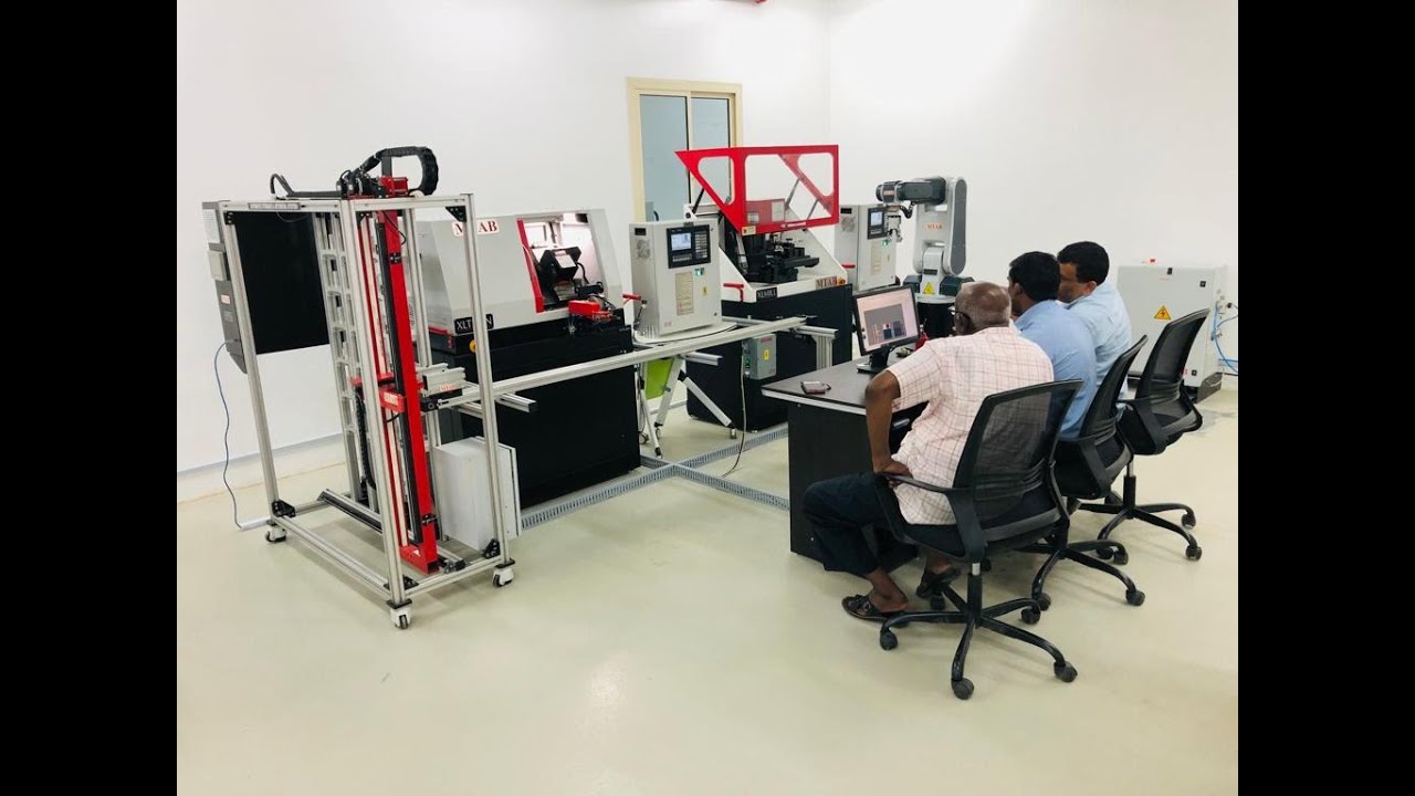 Flexible Manufacturing System (FMS) for training future Industry 4.0 Engineers