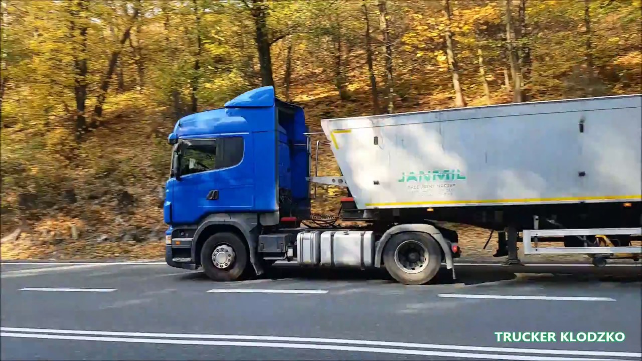 Ciężarówki na najniebezpieczniejszym odcinku DK8
