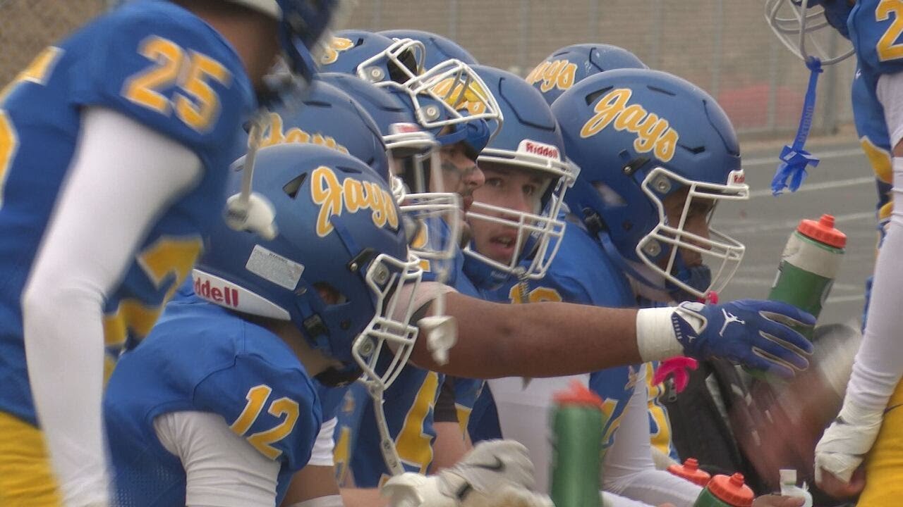 Waseca football secures spot in Class AAA semifinals