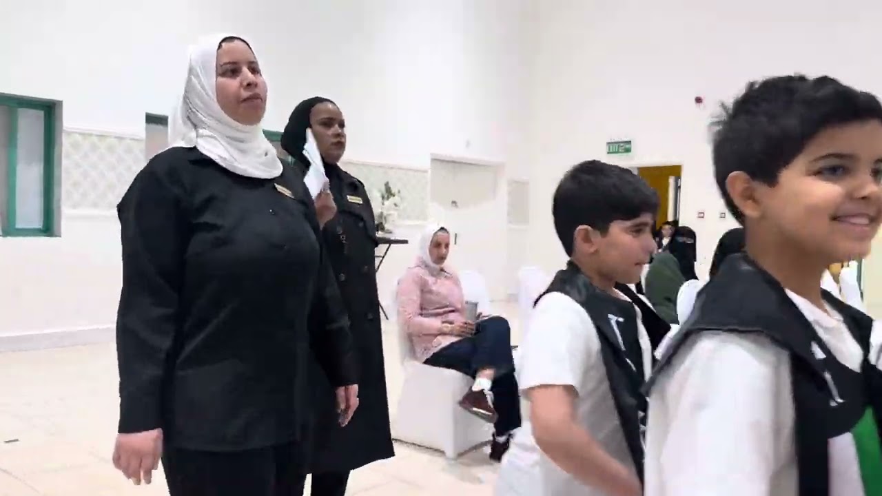 تفوق احمد ولدي ٣/٢ مدرسة ابو الفضل العباس