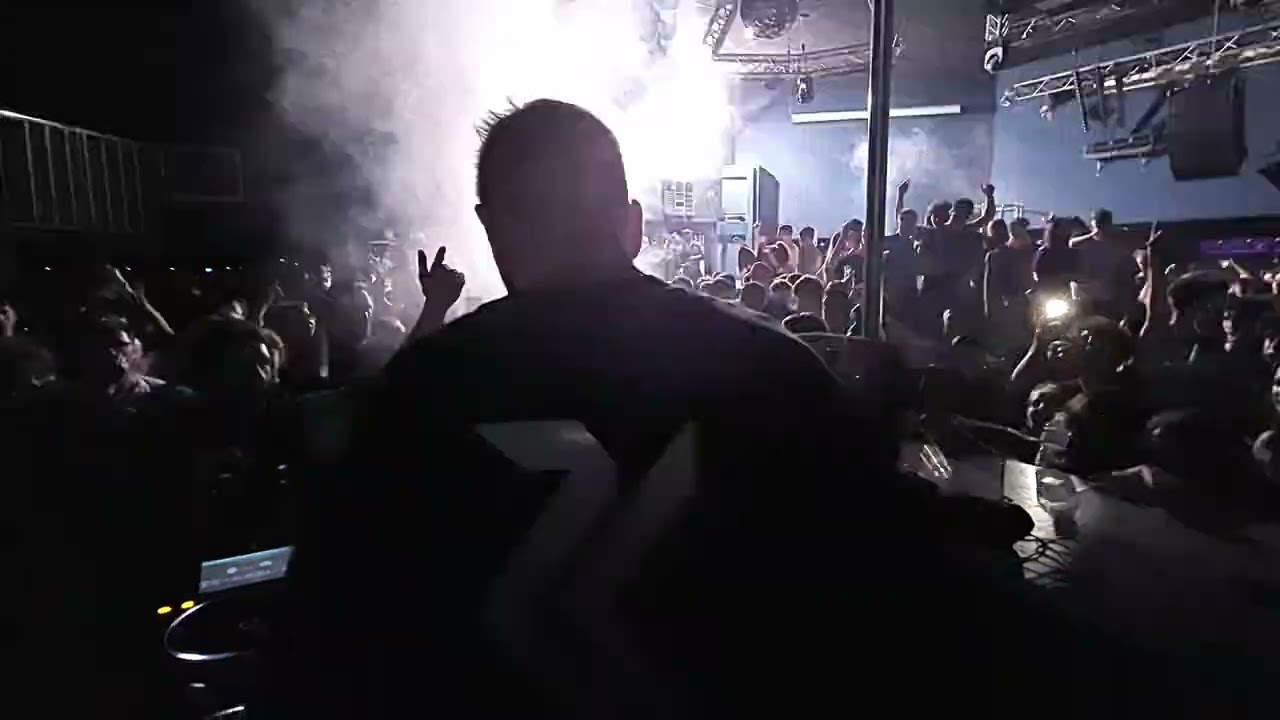 Damien RK - Saintes Vegas